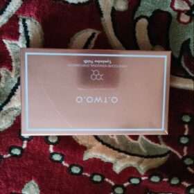 O.TWO.O Honeycomb  Diamond Eye Shadow Palette photo review