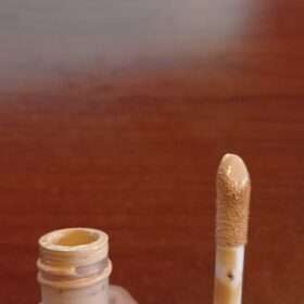 O.TWO.O High Coverage  Liquid Concealer photo review