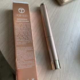 O.TWO.O Rose Gold Waterproof Liquid Eyeliner photo review