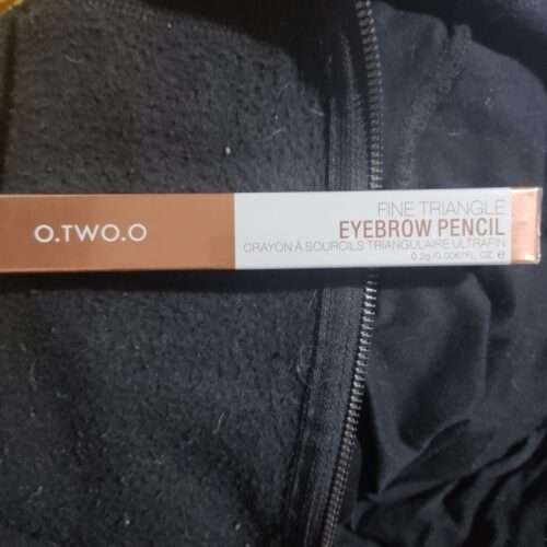 O.TWO.O Fine Eyebrow Definer photo review