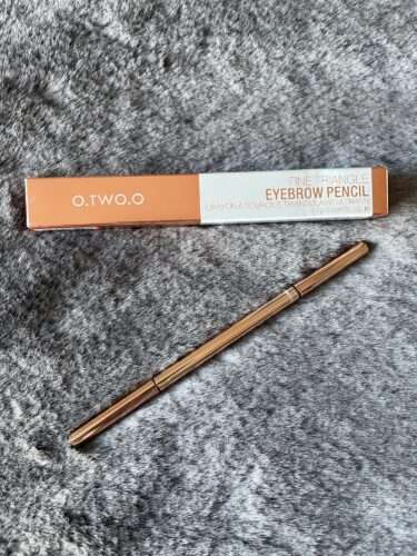 O.TWO.O Fine Eyebrow Definer photo review