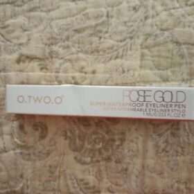 O.TWO.O Super Waterproof Eyeliner photo review