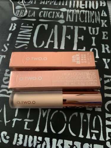 O.TWO.O High Coverage  Liquid Concealer photo review