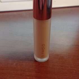 O.TWO.O High Coverage  Liquid Concealer photo review