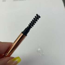 O.TWO.O Fine Eyebrow Definer photo review