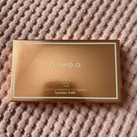 O.TWO.O Honeycomb  Diamond Eye Shadow Palette photo review