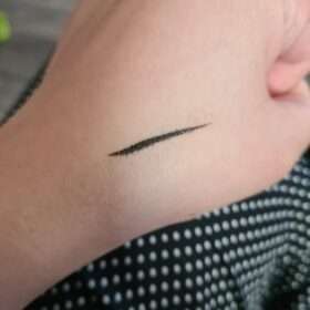 O.TWO.O Super Waterproof Eyeliner photo review