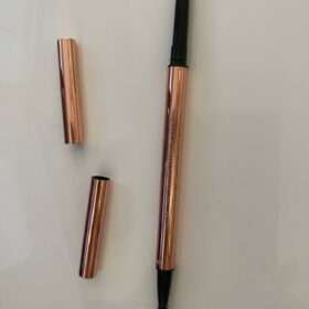 O.TWO.O Fine Eyebrow Definer photo review