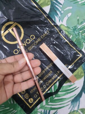 O.TWO.O Fine Eyebrow Definer photo review