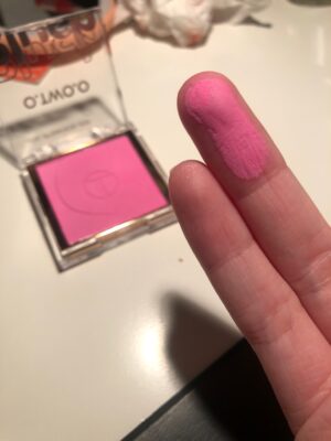 O.TWO.O Silky Glow Blush photo review