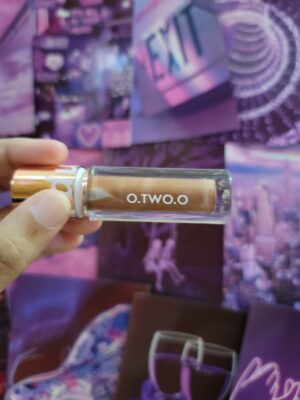 O.TWO.O Ultra Stay Lolepop Lipstick photo review